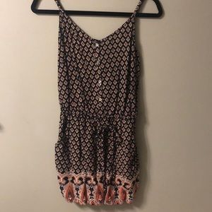 Romper with front pockets